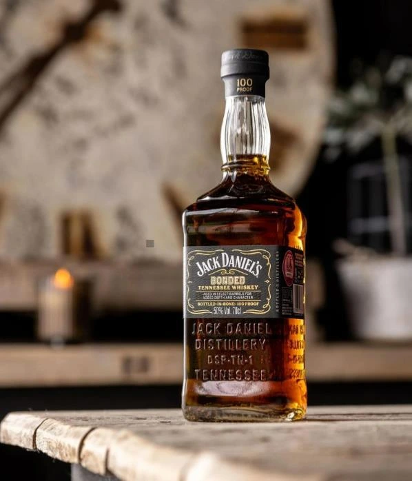 Best Whiskey store in Kansas City MO 64131