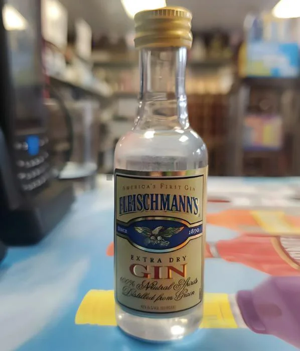 Gin near 705 E 75th St Kansas City MO 64131